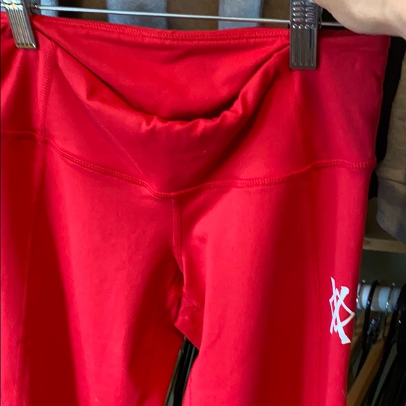 Brand new red leggings - Picture 2 of 2